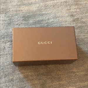 Gucci box